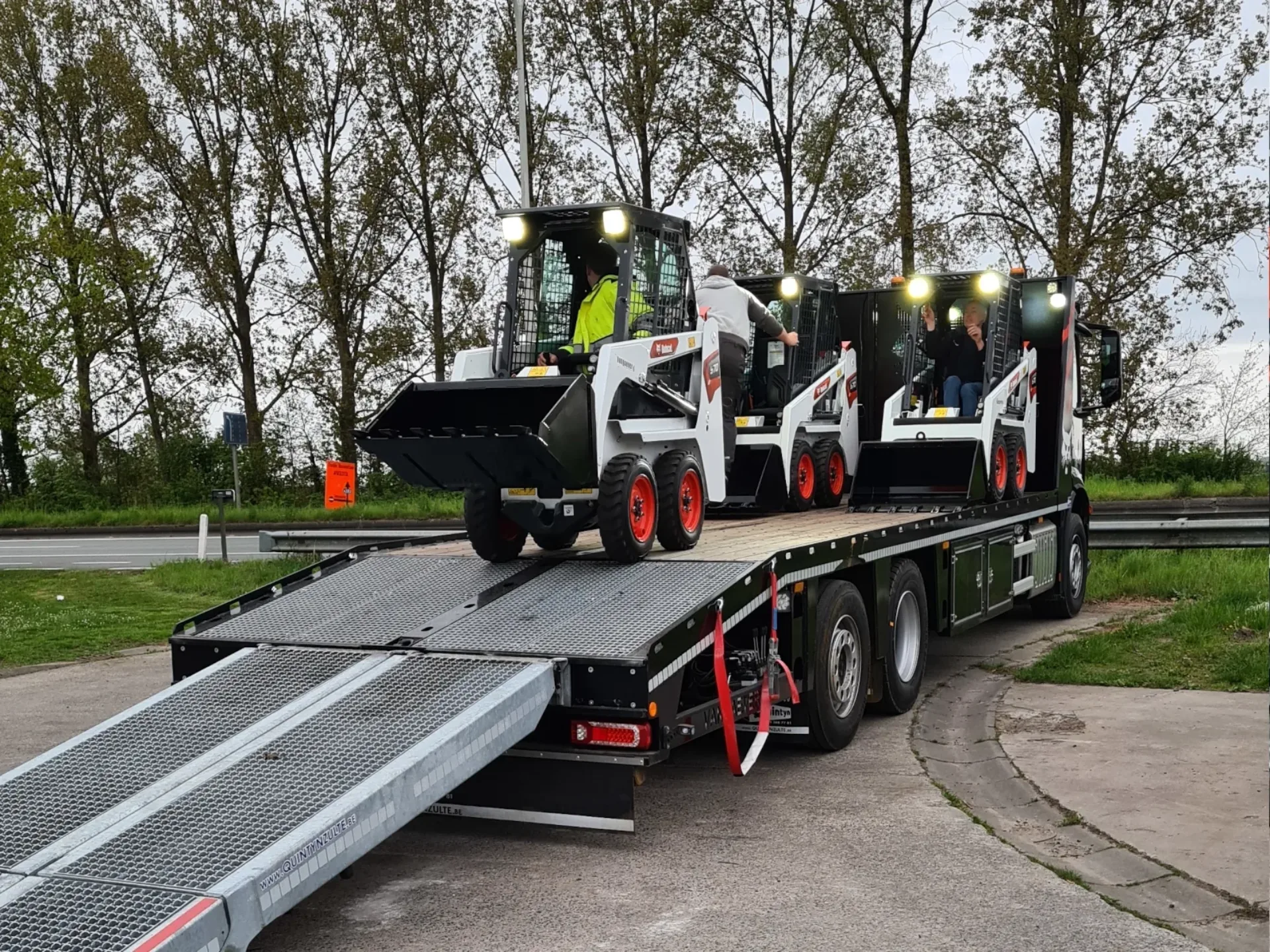 Bobcat De Meuter grond afbraakwerken 04