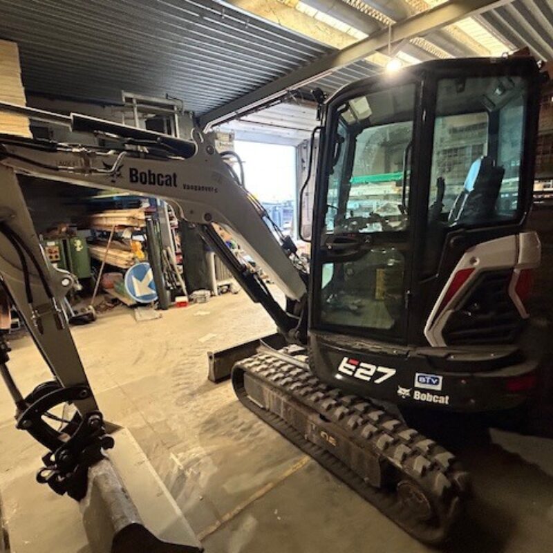 Jongokkazie minigraver Bobcat E27 extra power 03