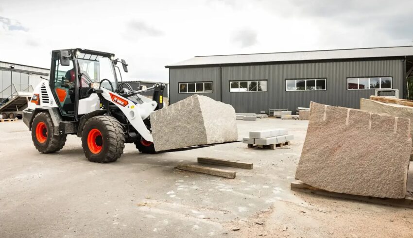 Bobcat L85 en L100 OP Galabau Vangaever Bobcat 05