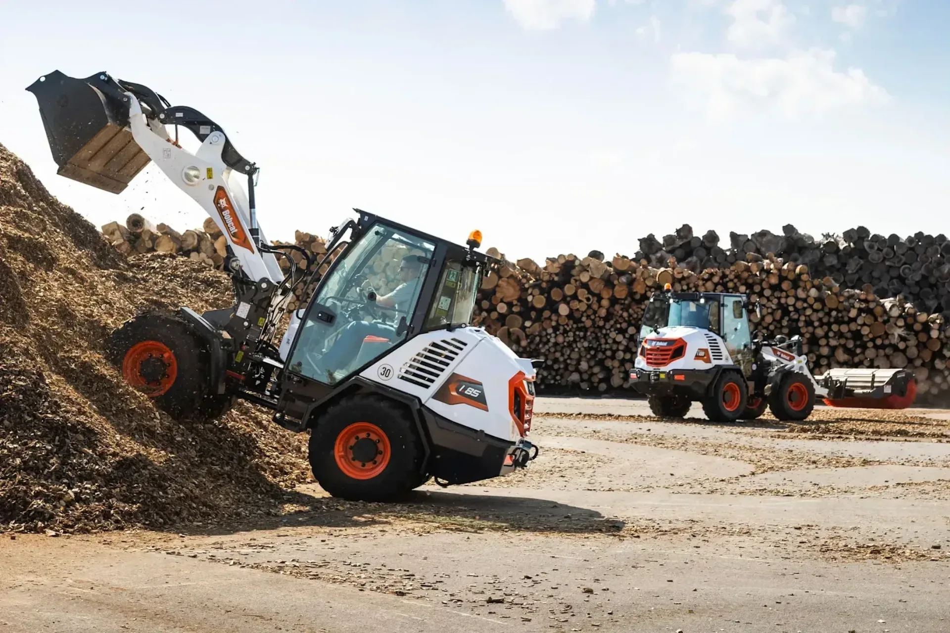 Bobcat L85 en L100 OP Galabau Vangaever Bobcat 01