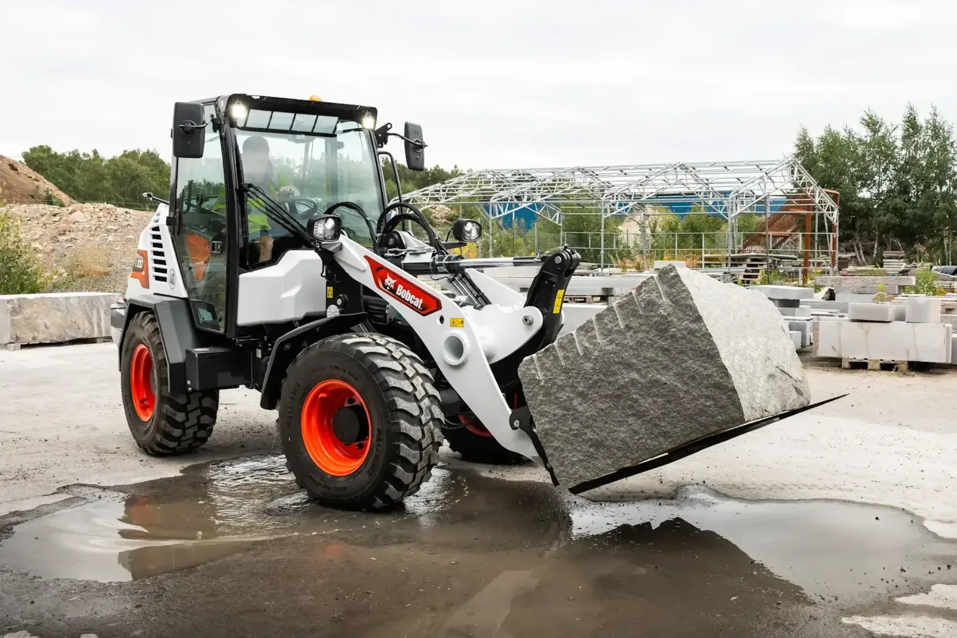 Bobcat L85 en L100 OP Galabau Vangaever Bobcat 07