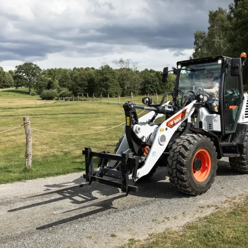 Bobcat L100 compacte wiellader Bobcat Vangaever 02