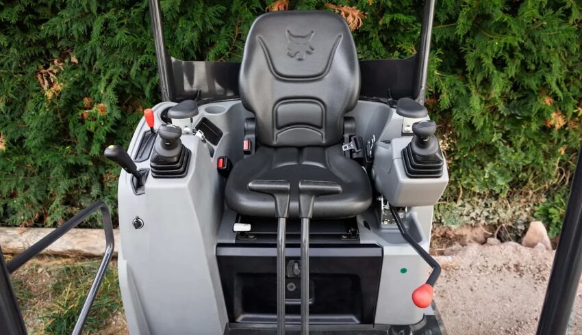 Bobcat E17z R2 graafmachine Vangaever Bobcat 08