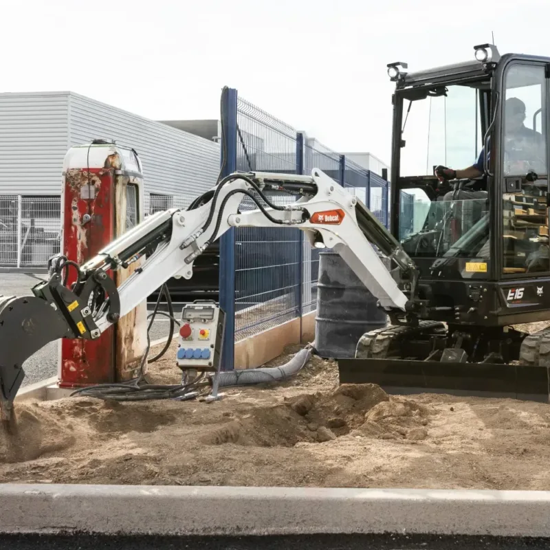 Bobcat E16 R2 graafmachine Vangaever Bobcat 03