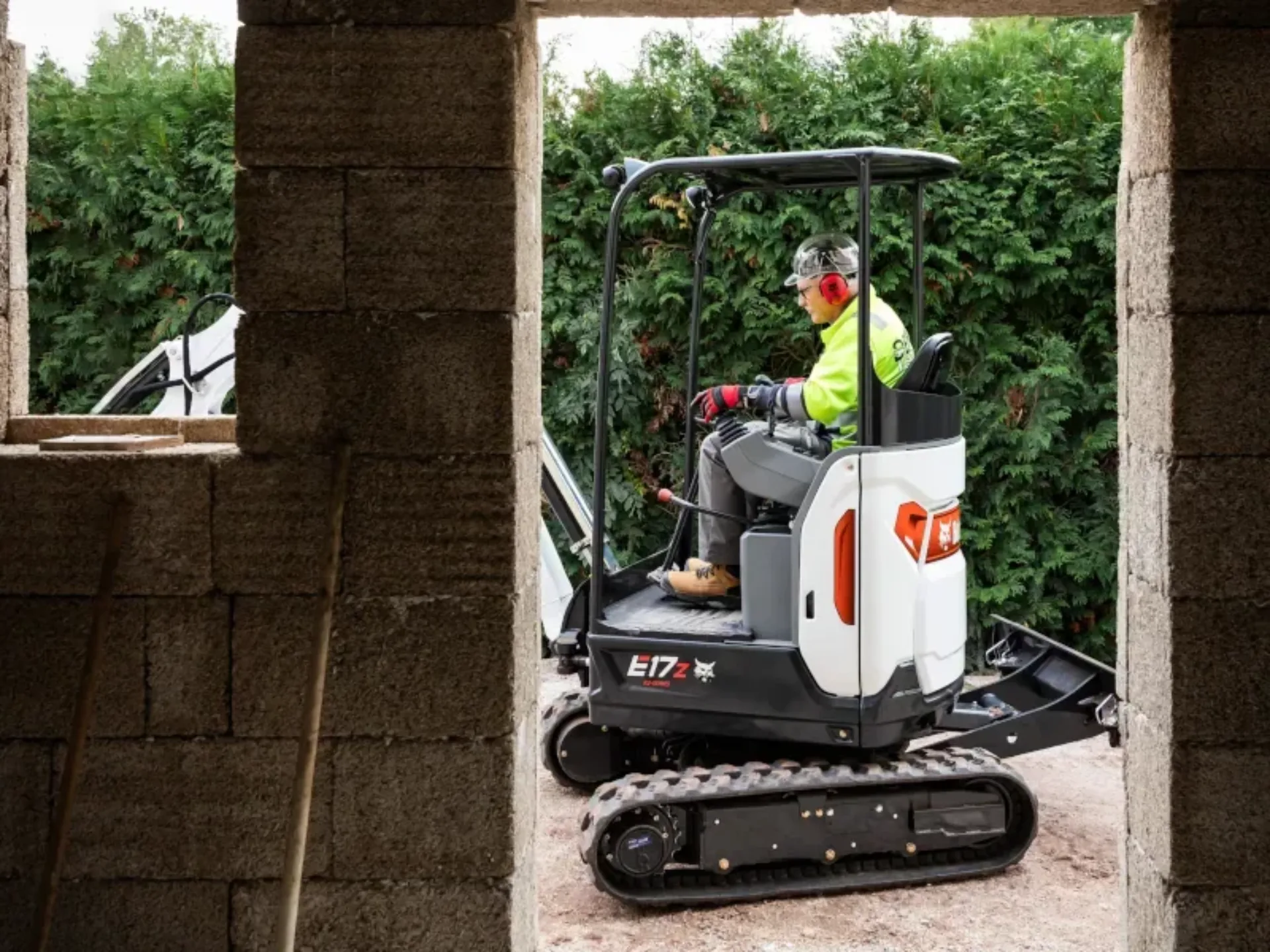 Bobcat E17z R2 graafmachine Vangaever Bobcat 16
