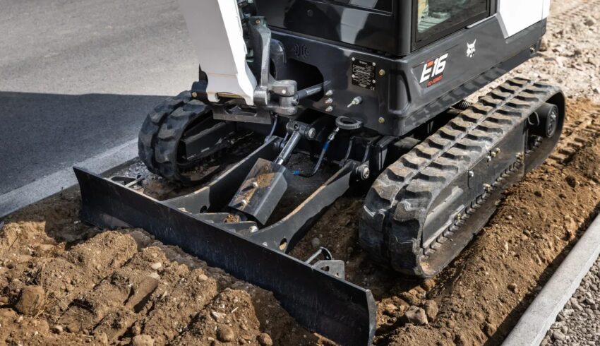 Bobcat E16 minigraver Bobcat Vangaever