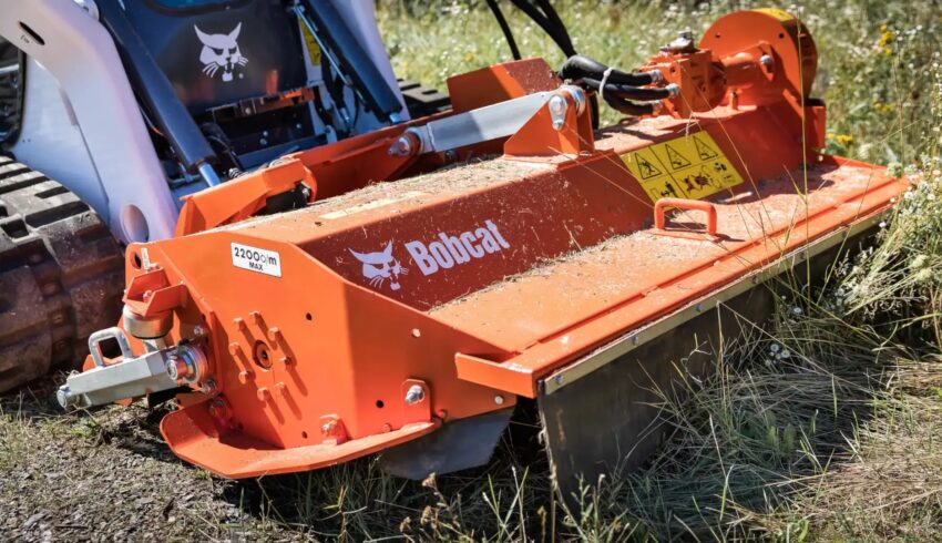 Klepelmaaier 02 Bobcat Vangaever