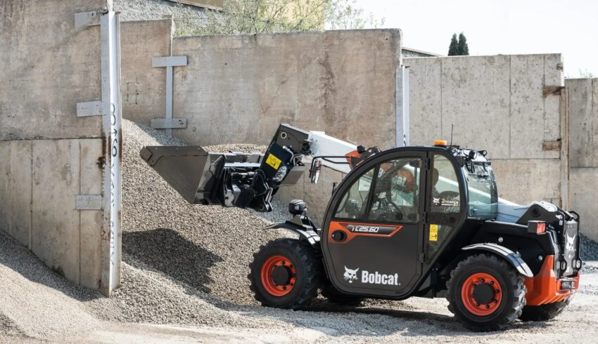 Bobcat verreiker overslag bulkhandling Vangaever Bobcat 01