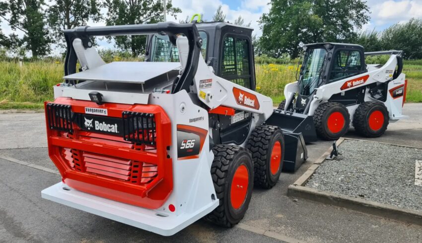 Bobcat schranklader overslag bulkhandling Vangaever Bobcat 03