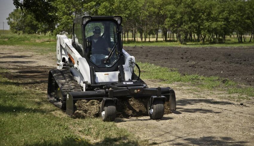 Nivelleerbak met blad bobcat vangaever 3