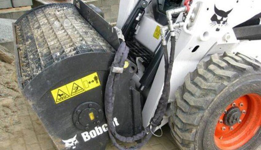Betonmengbak bobcat vangaever 3