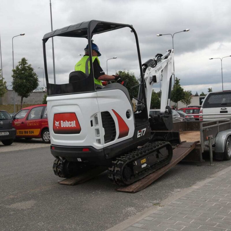 Bobcat E17 minigraver Bobcat Vangaever 05