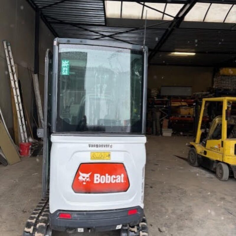 Bobcat E19 115uren 05