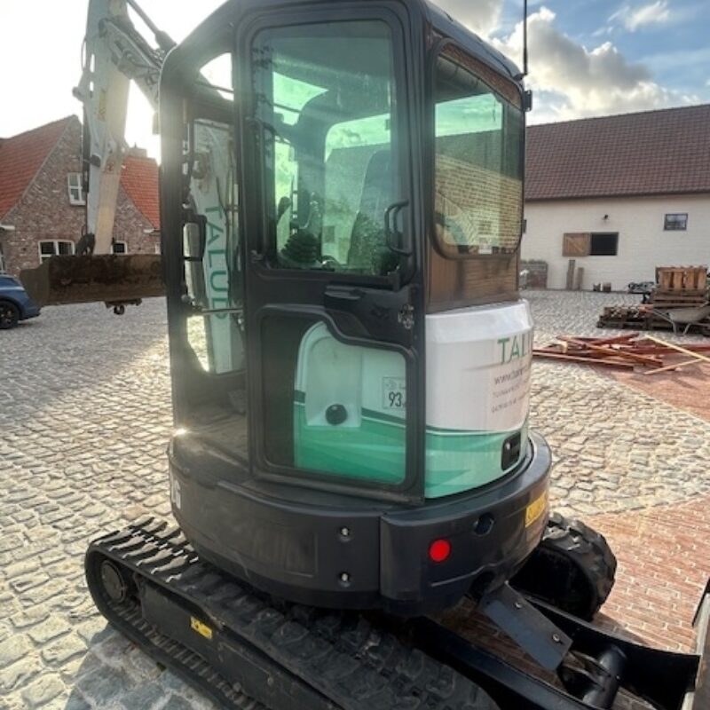 Bobcat E26 occasie minigraver Vangaever 01