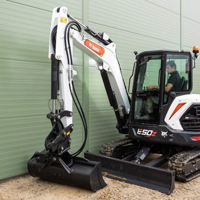 Bobcat E50z minigraver Bobcat Vangaever 01