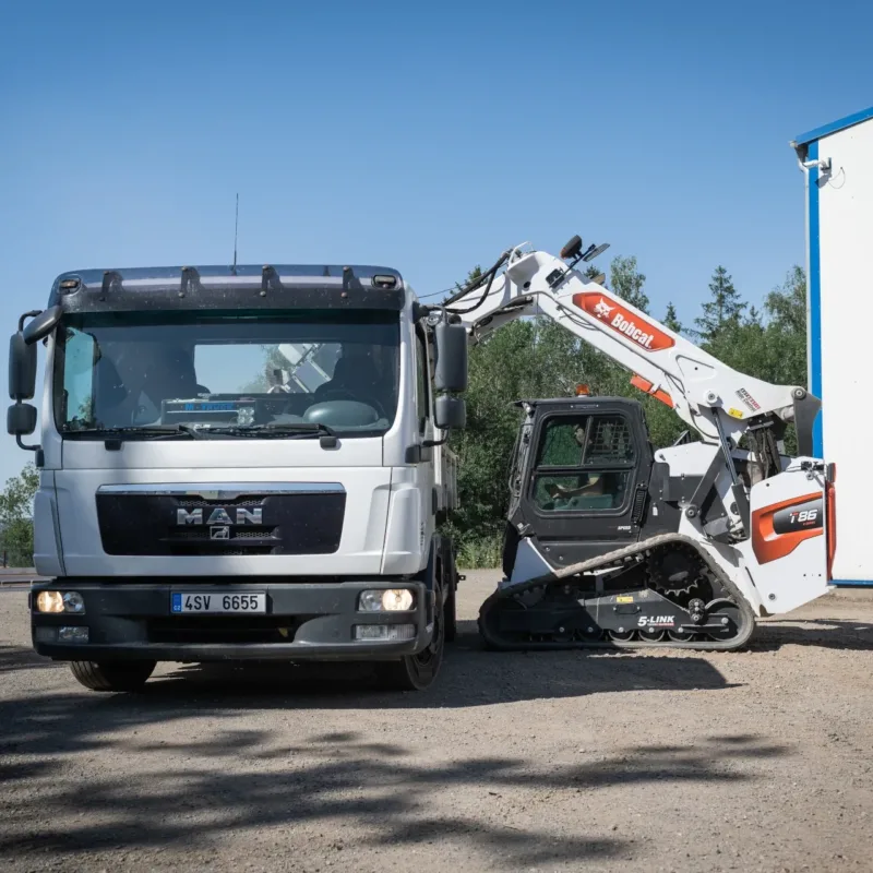 Bobcat T86 rupslader Bobcat Vangaever 04