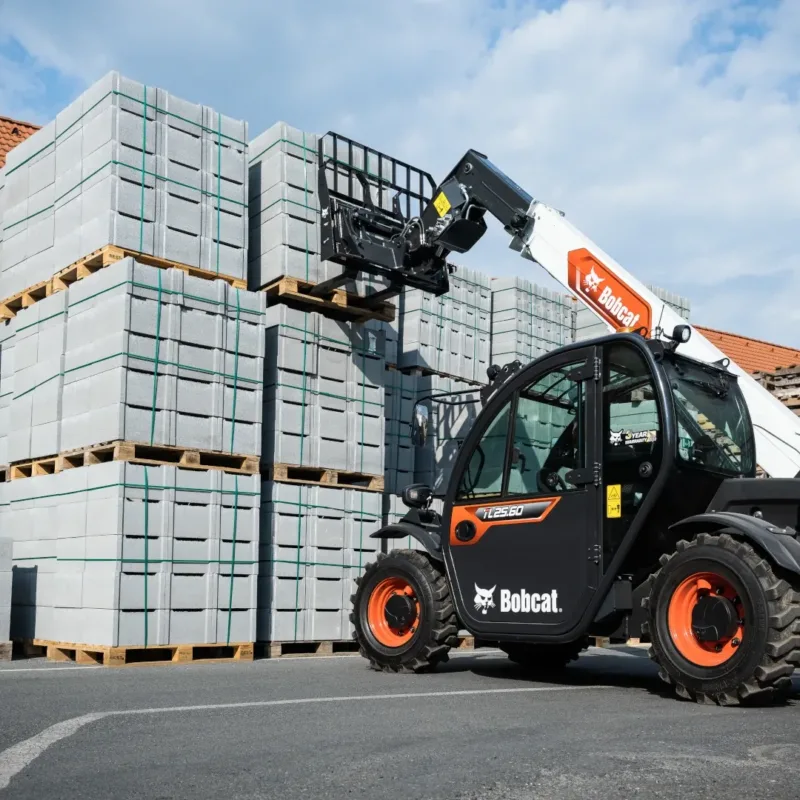 Bobcat TL25 60 verreiker Bobcat Vangaever 03