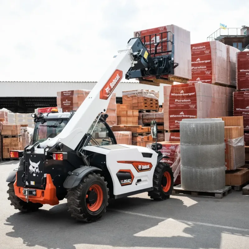 Bobcat TL25 60 verreiker Bobcat Vangaever 04