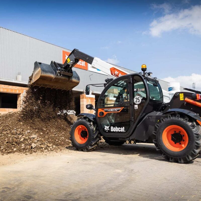 Bobcat TL30 70 verreiker voor de bouw Bobcat Vangaever 03