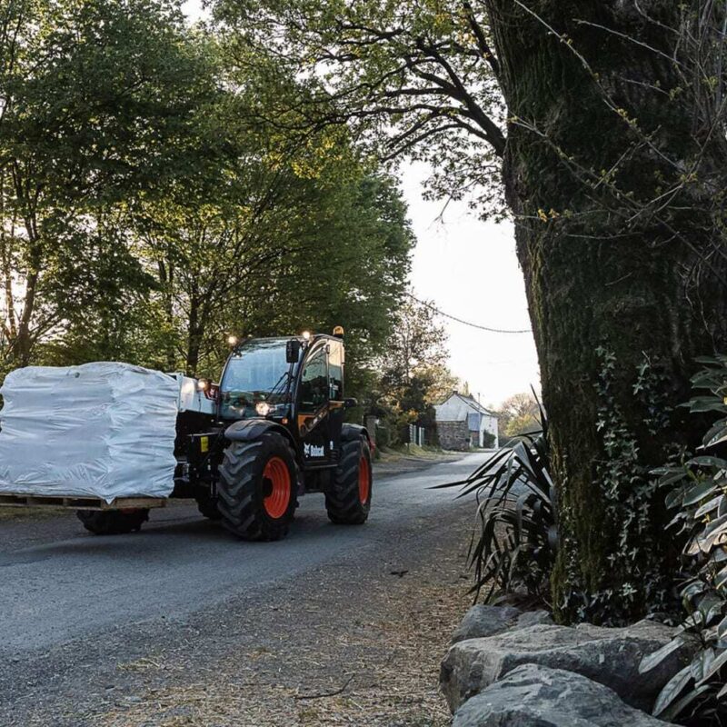 Bobcat TL35 70 verreiker voor de bouw Bobcat Vangaever 01