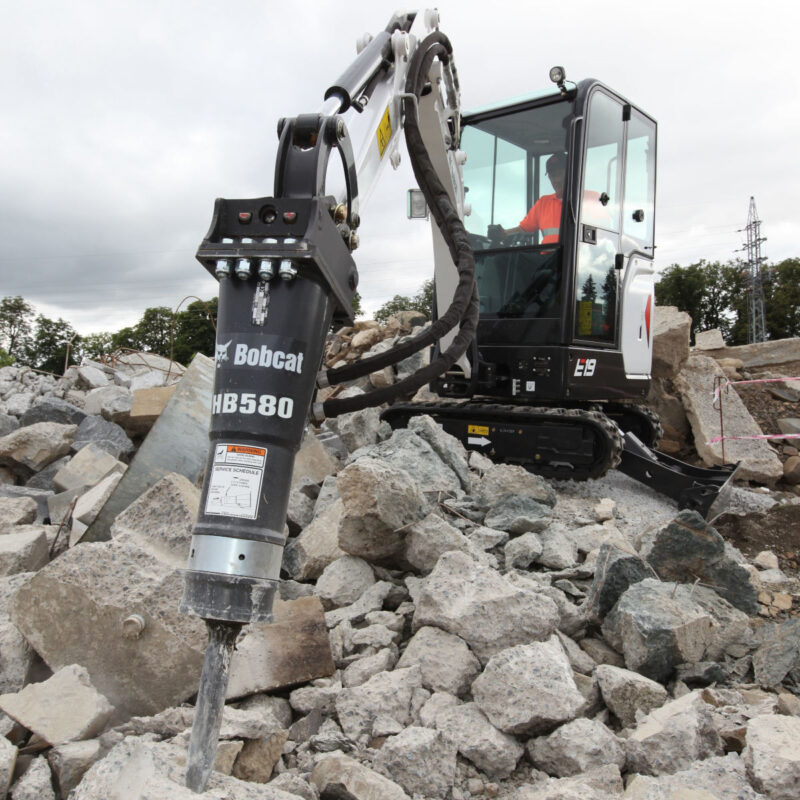 Bobcat breekhamer E19 Bobcat Vangaever 01