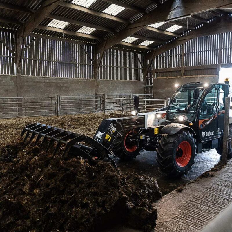 Bobcat verreiker voor de landbouw TL38 70 HF Bobcat Vangaever 01