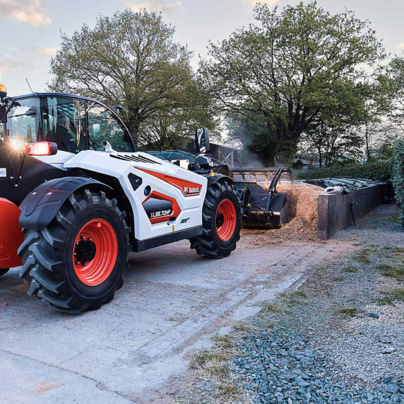Bobcat verreiker voor de landbouw TL38 70 HF Bobcat Vangaever 05