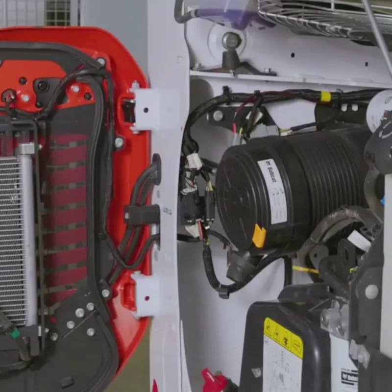 Een goede band bij Bobcat Vangaever R series