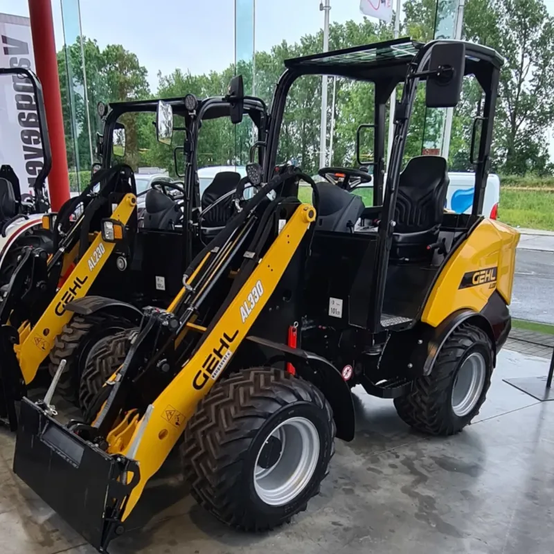 Gehl AL330 kniklader canopy Vangaever 1