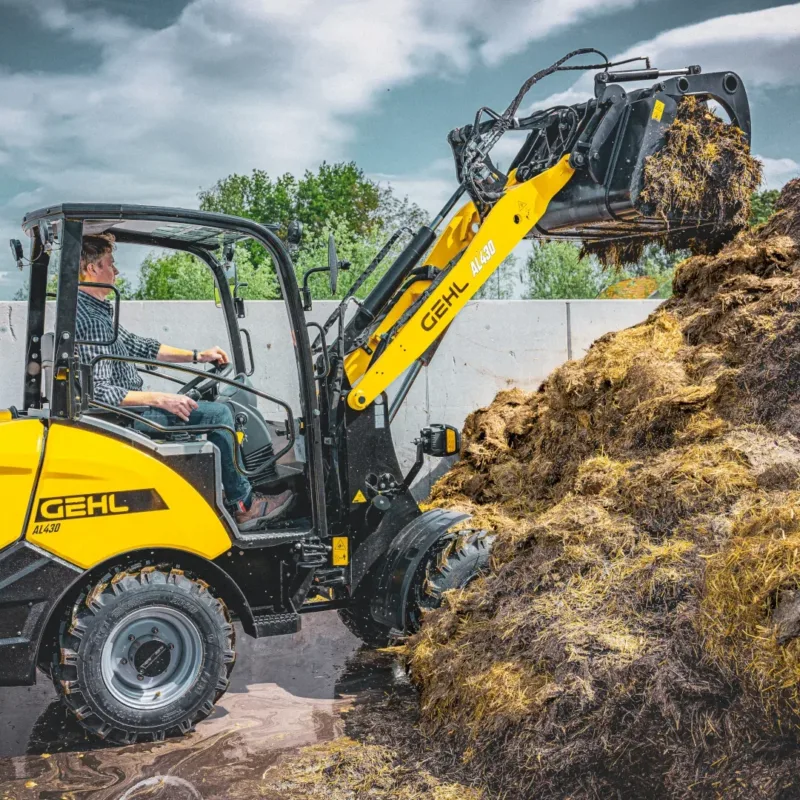 Gehl AL430 kniklader Vangaever 7