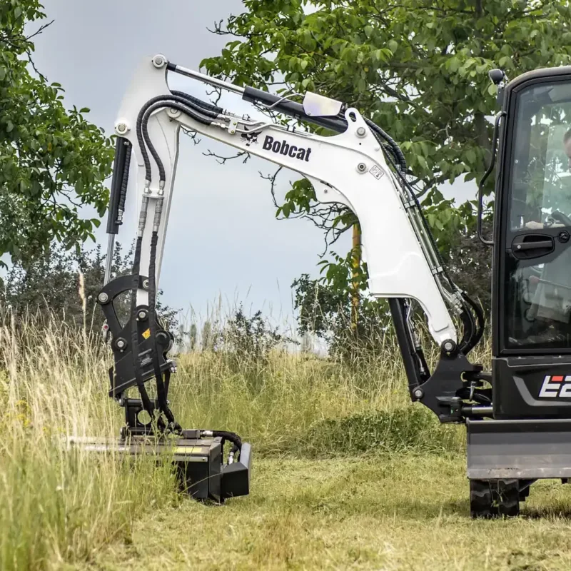 Klepelmaaier 03 Bobcat Vangaever