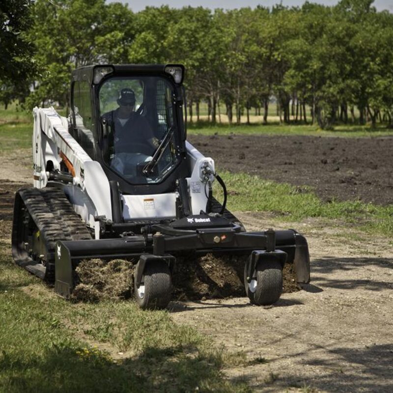 Nivelleerbak met blad bobcat vangaever 3