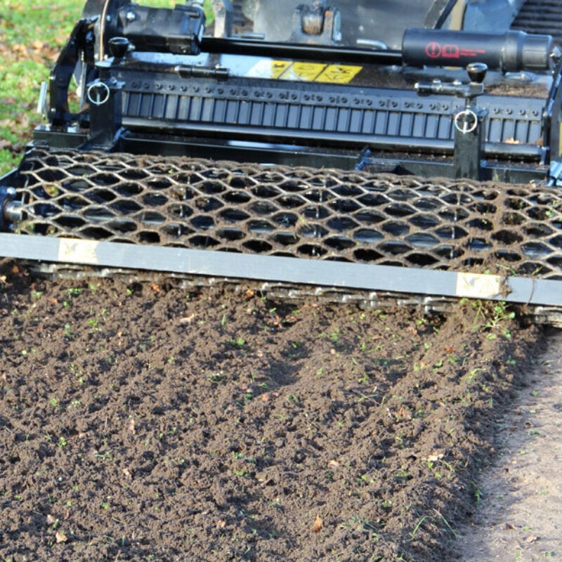 Grondvoorbereider lader bobcat vangaever 3