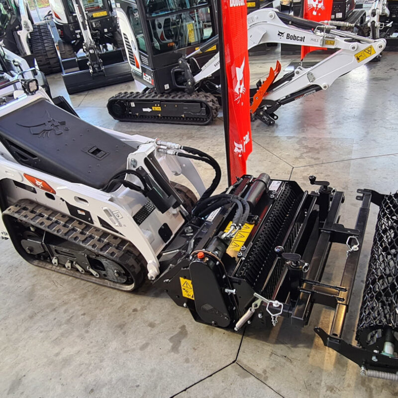 Grondvoorbereider lader bobcat vangaever 4