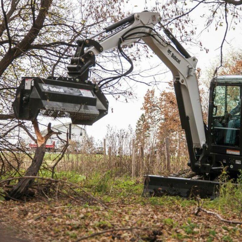 Klepelmaaier heavy duty graafmachine bobcat vangaever 01