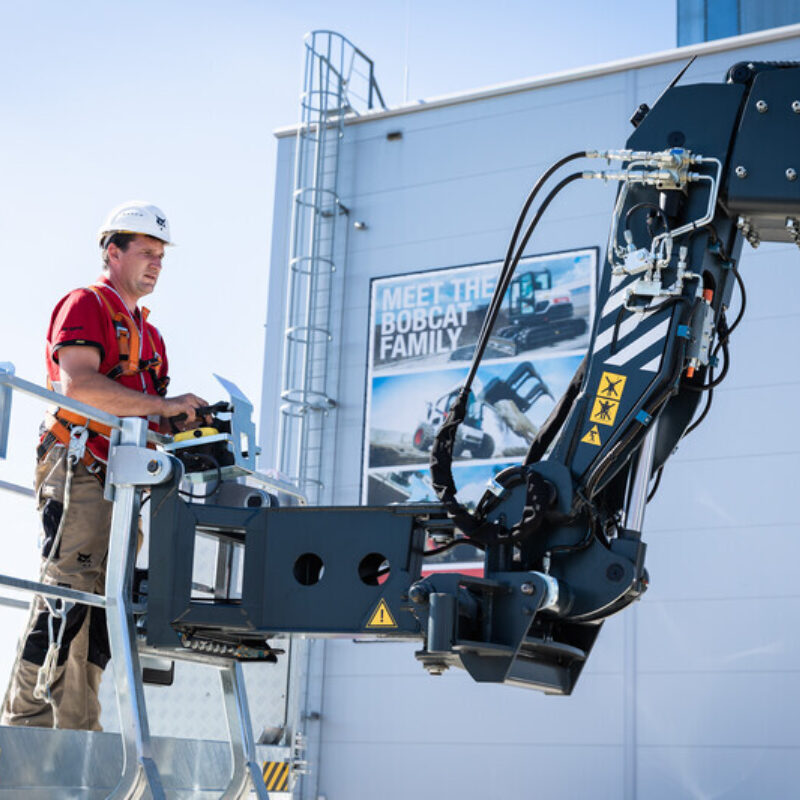 Personenmand vast werkplatform bobcat vangaever 1