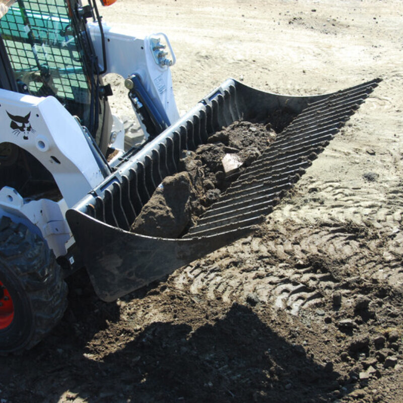 Puinbak bobcat vangaever 1