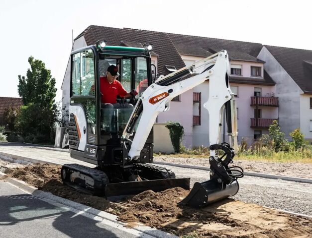 Bobcat E16 R2 graafmachine Vangaever Bobcat 02
