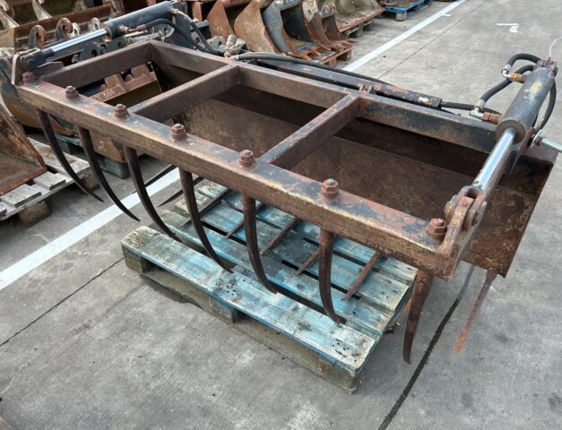 Fourche à fumier 1m80