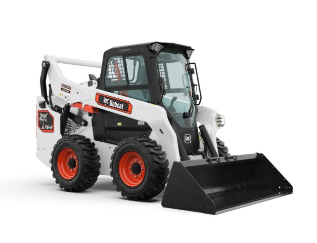 Bobcat S76 2 Front Right Quarter