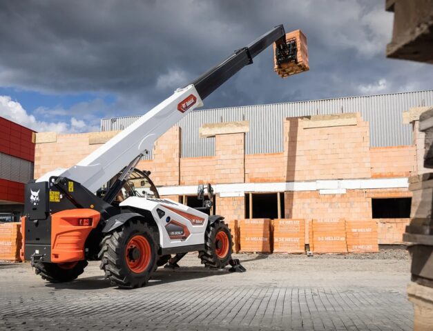 Bobcat T35 130 SLP verreiker voor de bouw Bobcat Vangaever