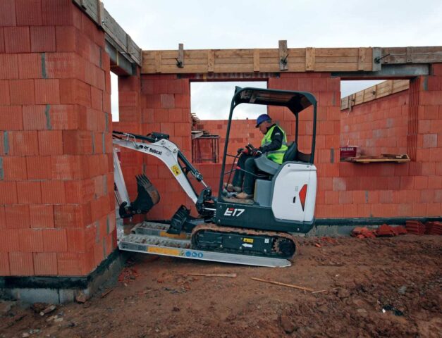 Bobcat E17 minigraver Bobcat Vangaever