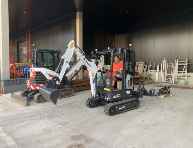 Stad Halle breidt machinepark uit met Bobcat E20z