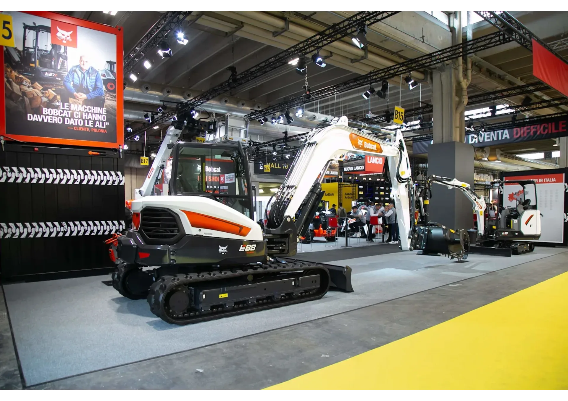 20260504 bobcat emea pr samoter stand 99 1