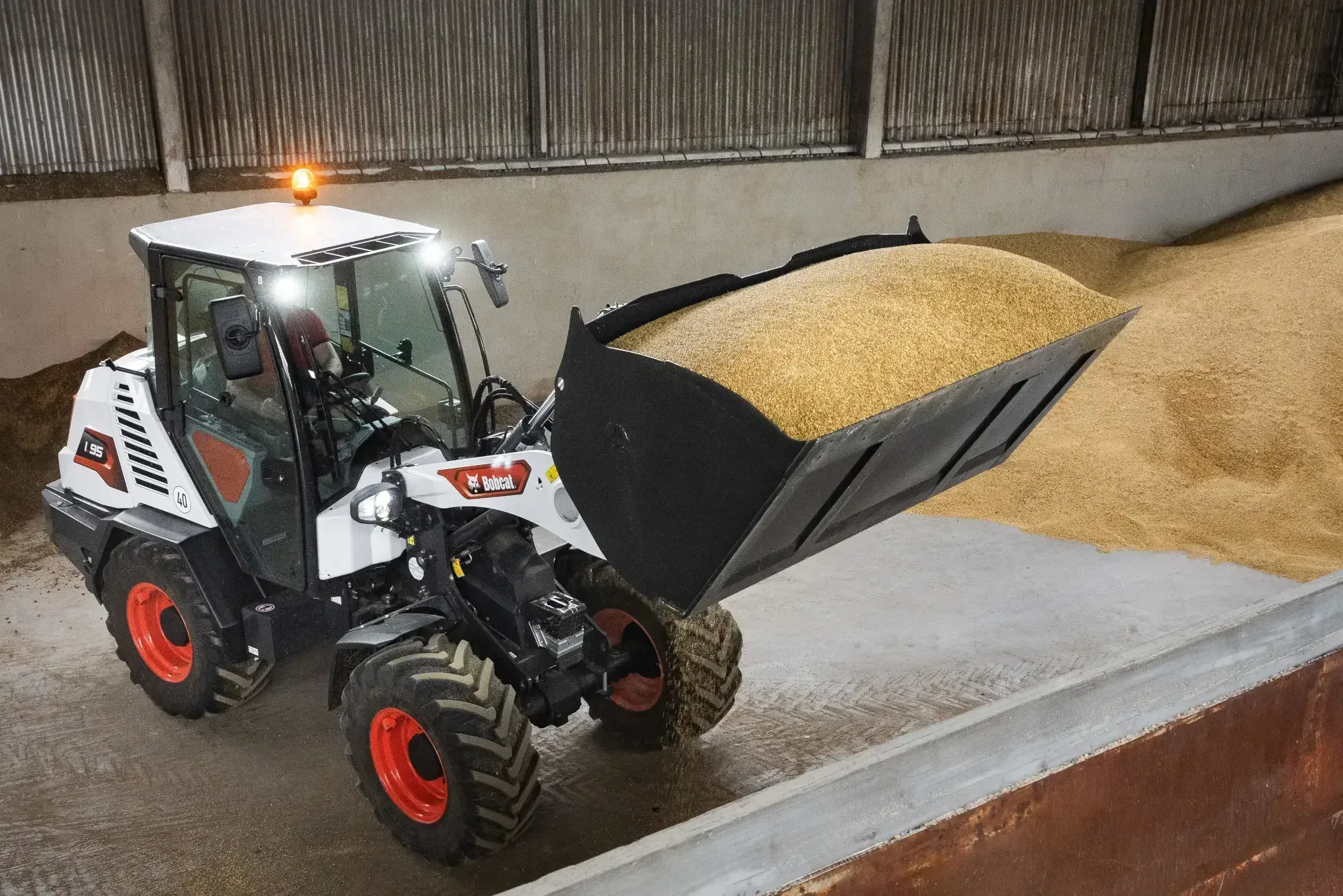 Bobcat materieel voor overslag 01