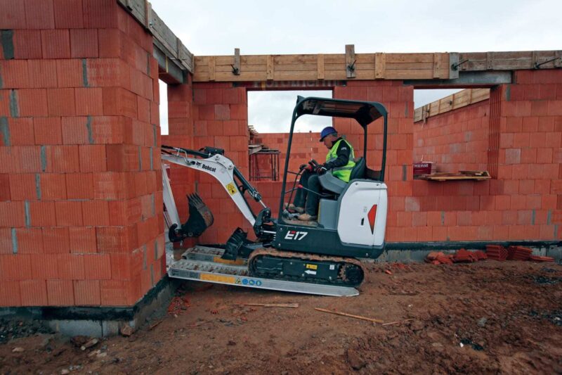 Bobcat E17 minigraver Bobcat Vangaever