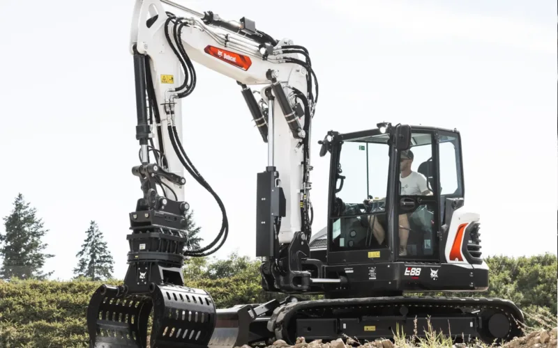 Bobcat E88 compacte graafmachine Vangaever 04