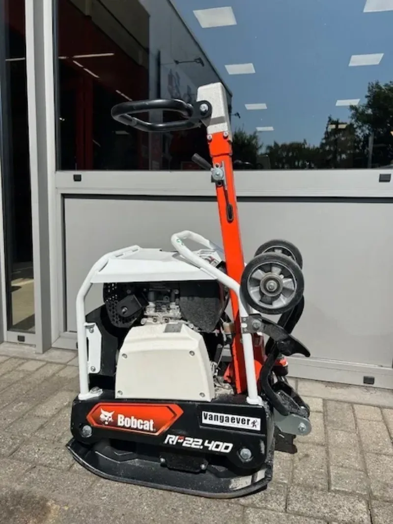 Bobcat RP22 40 D tweerichtsingstrilplaat demo Vangaever Bobcat 02