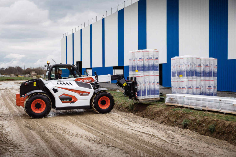 Bobcat TL30 60 verreiker voor de bouw Bobcat Vangaever 01