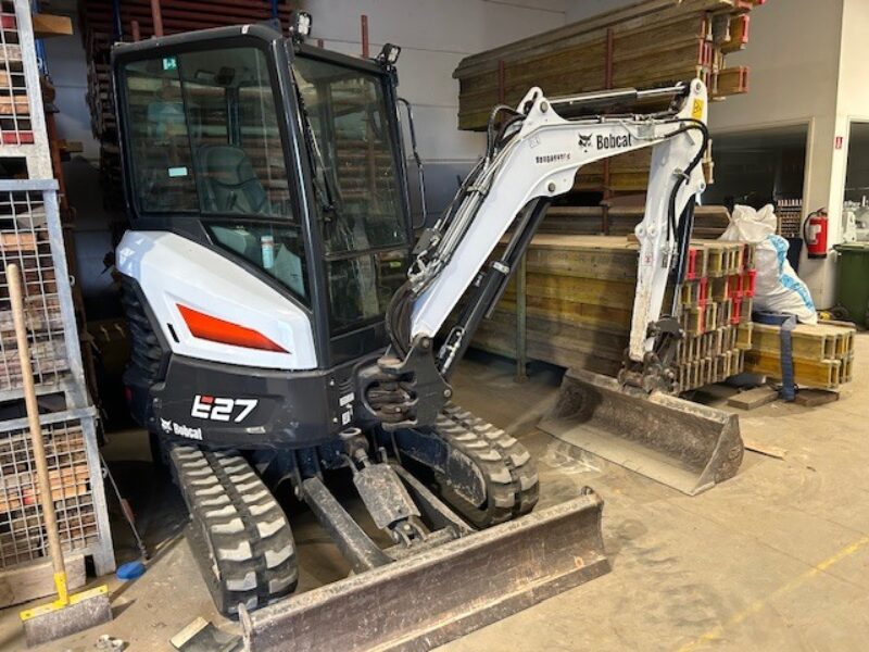 Jongokkazie minigraver Bobcat E27 extra power 01